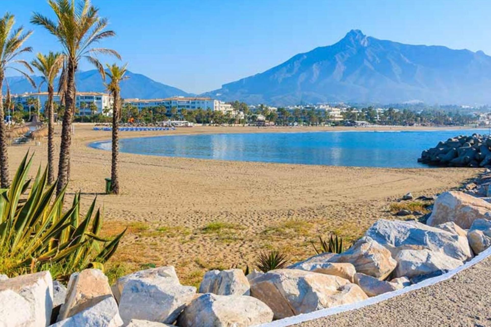 Marbella Beachfront - Beachside Apartment With Stunning Sea Views Exterior foto